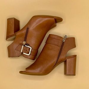 Antonio Melani Peep Toe Ankle Boot Bootie brown 7